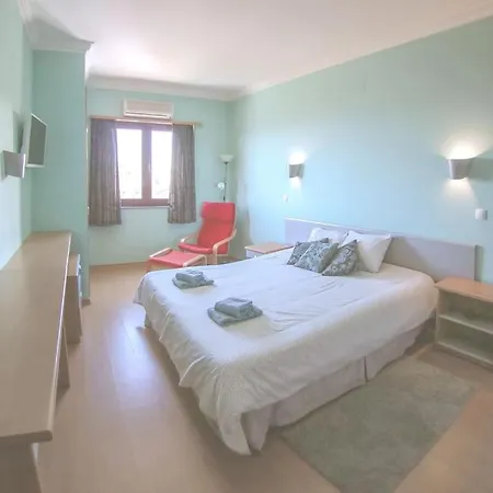 Tour Apartment Ericeira